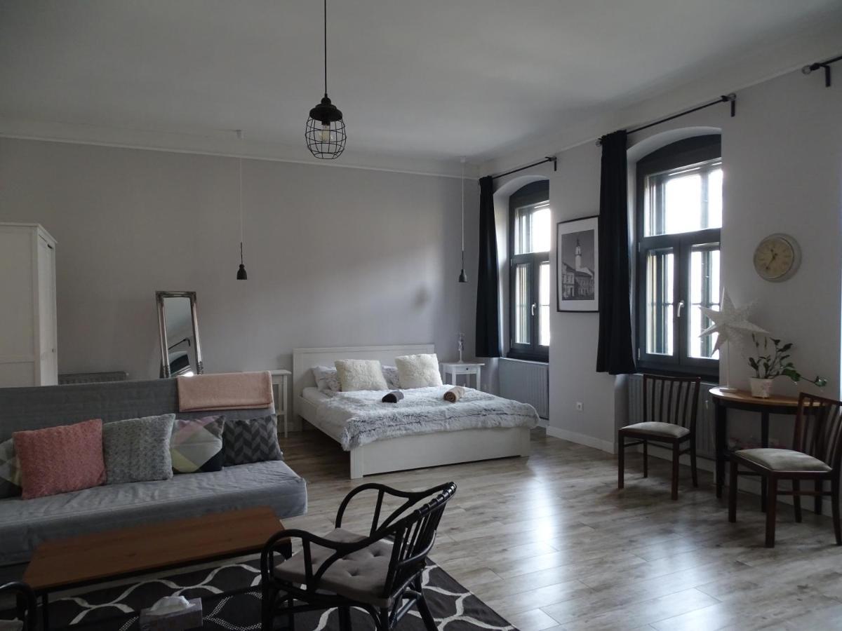 Ovaros Apartman Veszprém Dış mekan fotoğraf