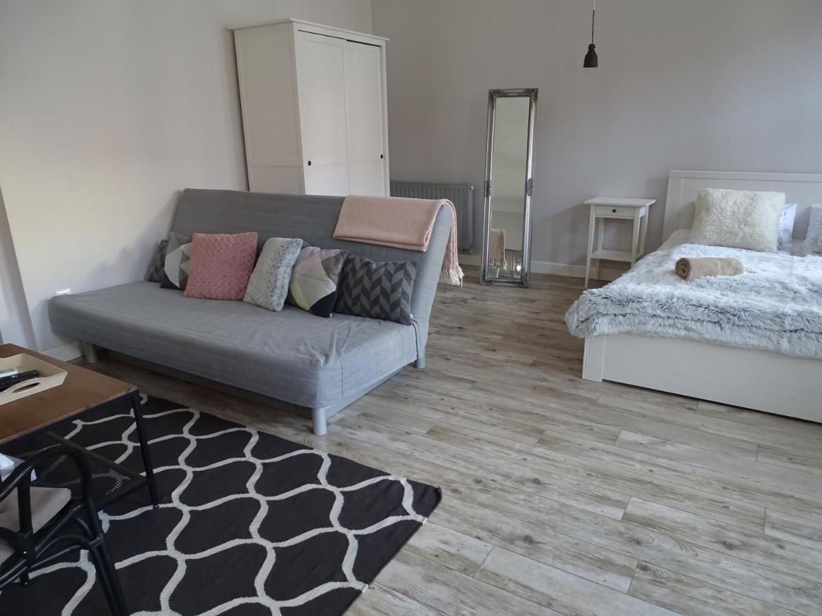 Ovaros Apartman Veszprém Dış mekan fotoğraf