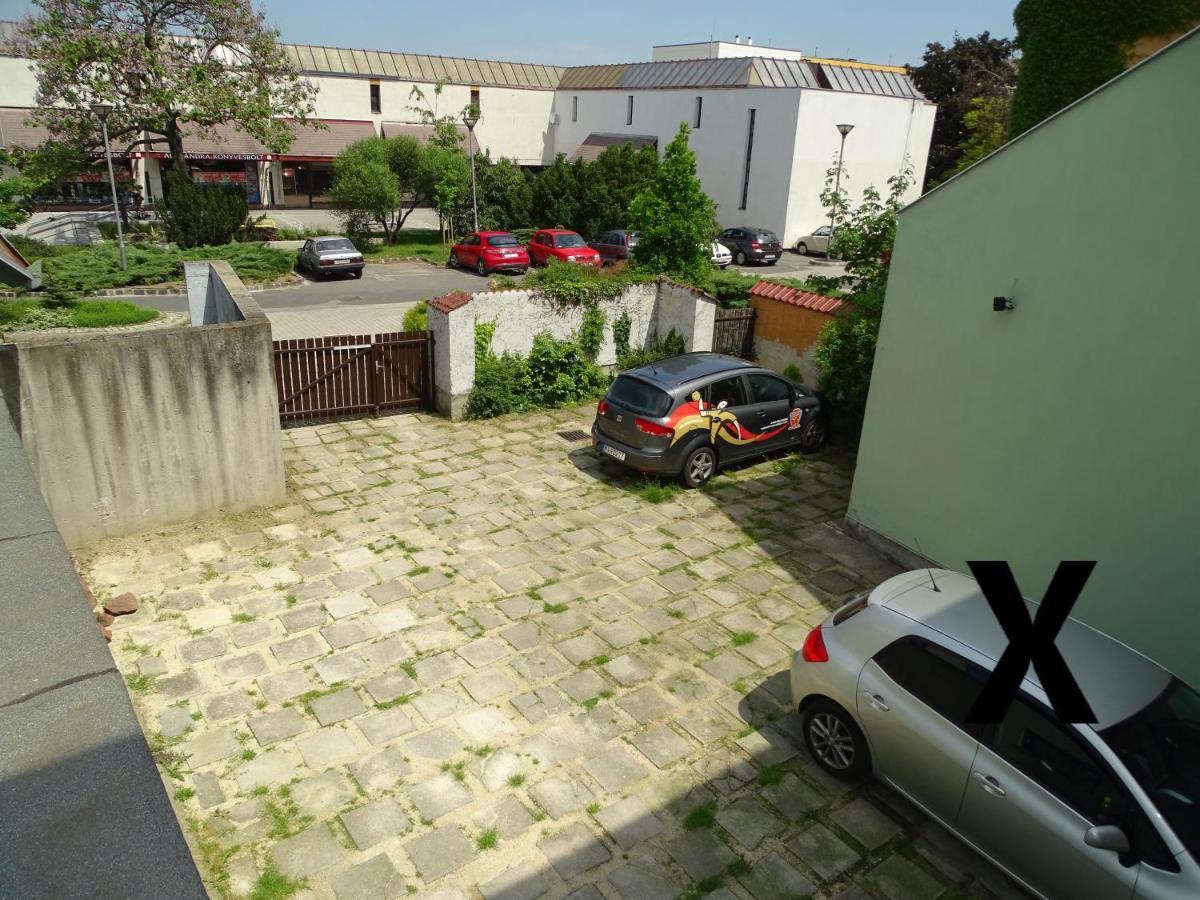 Ovaros Apartman Veszprém Dış mekan fotoğraf