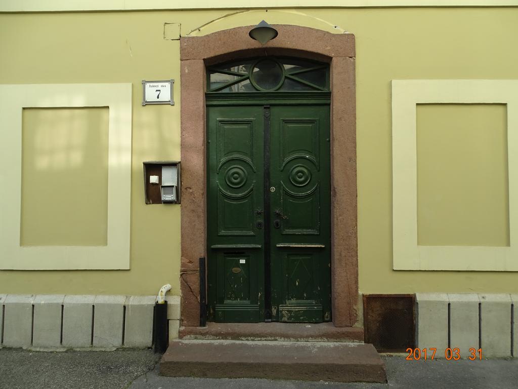 Ovaros Apartman Veszprém Dış mekan fotoğraf