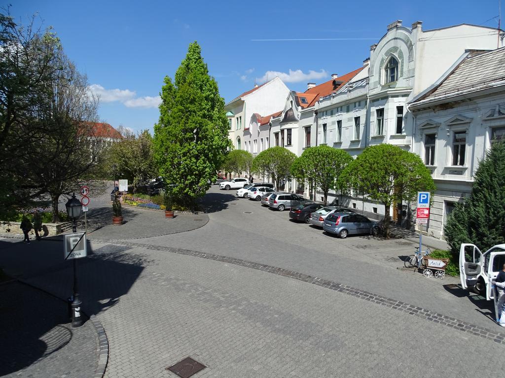Ovaros Apartman Veszprém Dış mekan fotoğraf